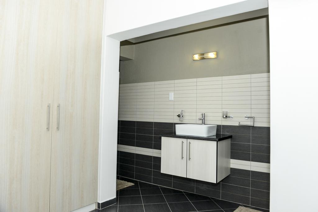 Discovery Guest House Виндхук Номер фото